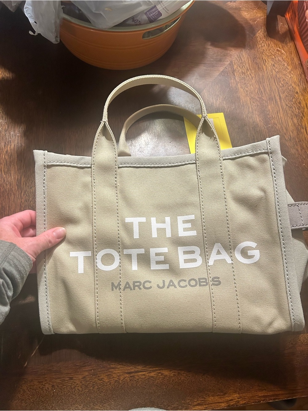 Marc Jacobs Canvas 'The ToteBag' in Beige with White Logo